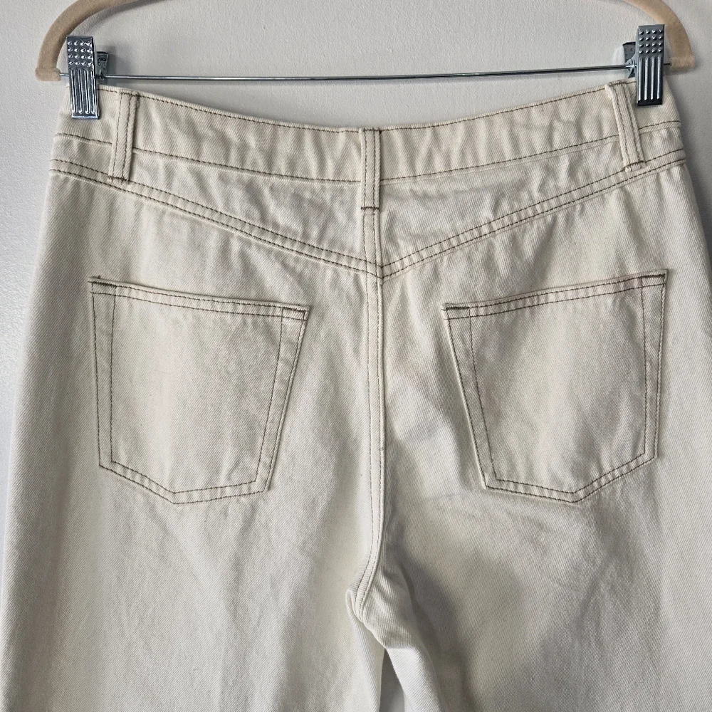 Future Collective Ivory White Overlap Mid Rise Tapered Leg Denim Jeans Size 6